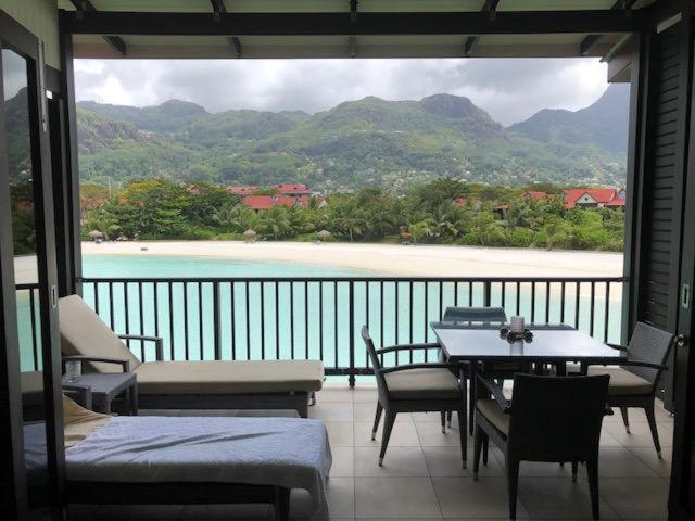 Cocoon Apartment Victoria Ngoại thất bức ảnh