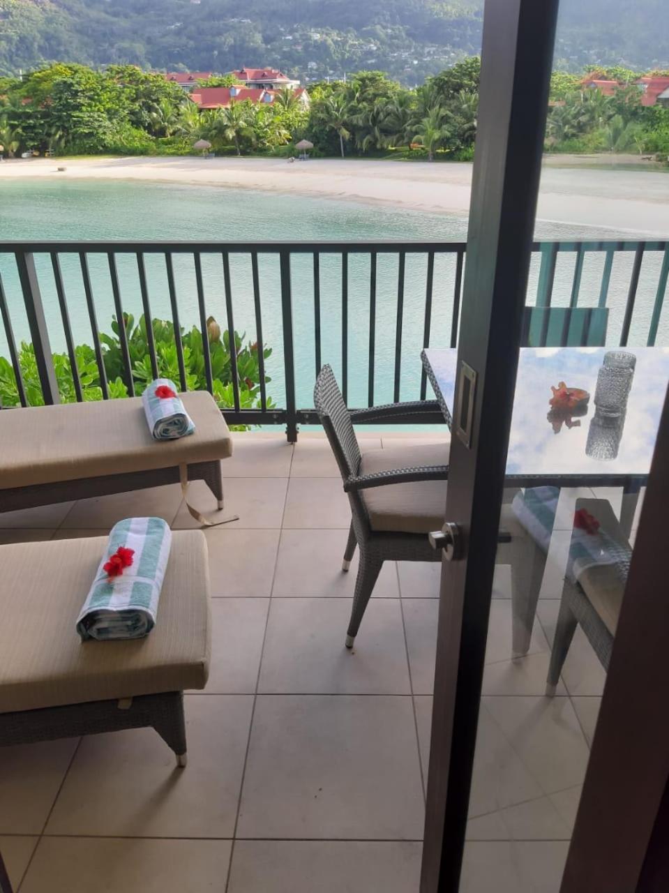 Cocoon Apartment Victoria Ngoại thất bức ảnh