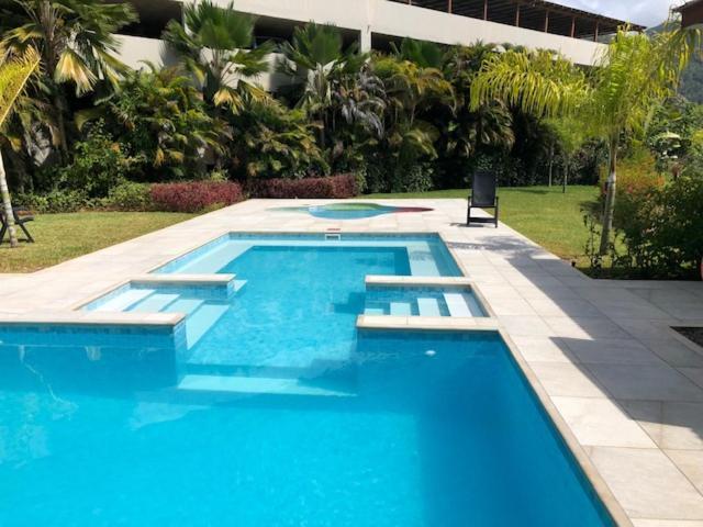 Cocoon Apartment Victoria Ngoại thất bức ảnh